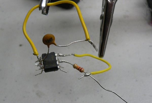 _04_connect_7_resistor_power.png
