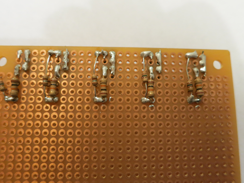 _06a_connect_resistors_gnd.png